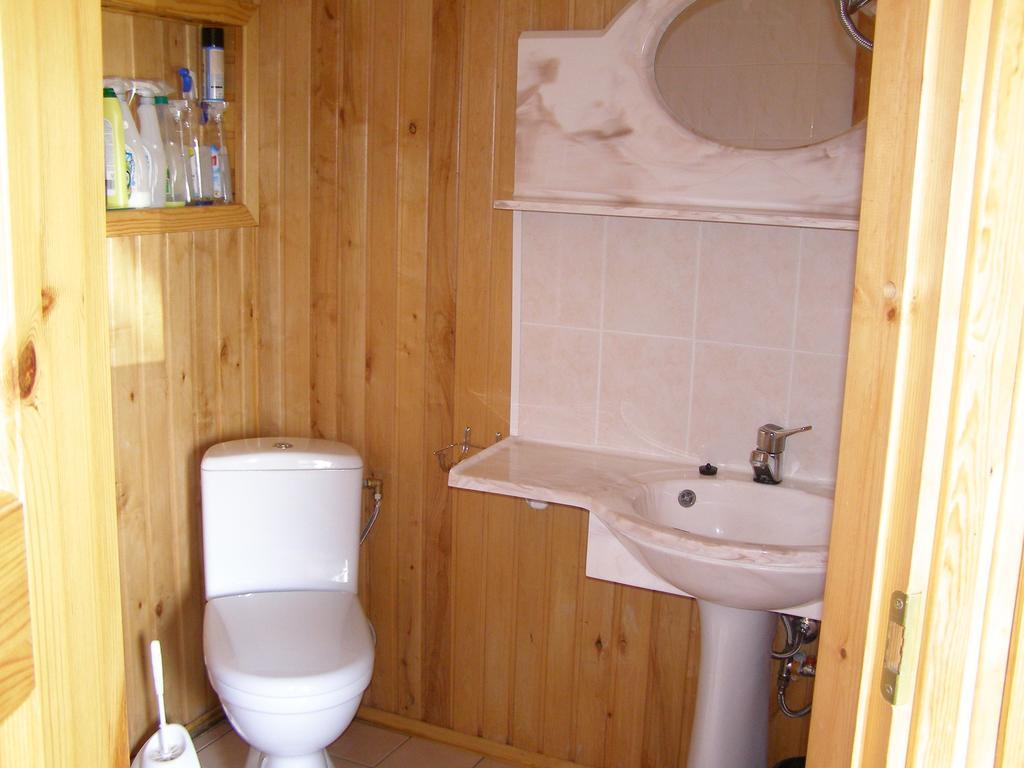 Treimani Puhkemaja Villa Ruang foto